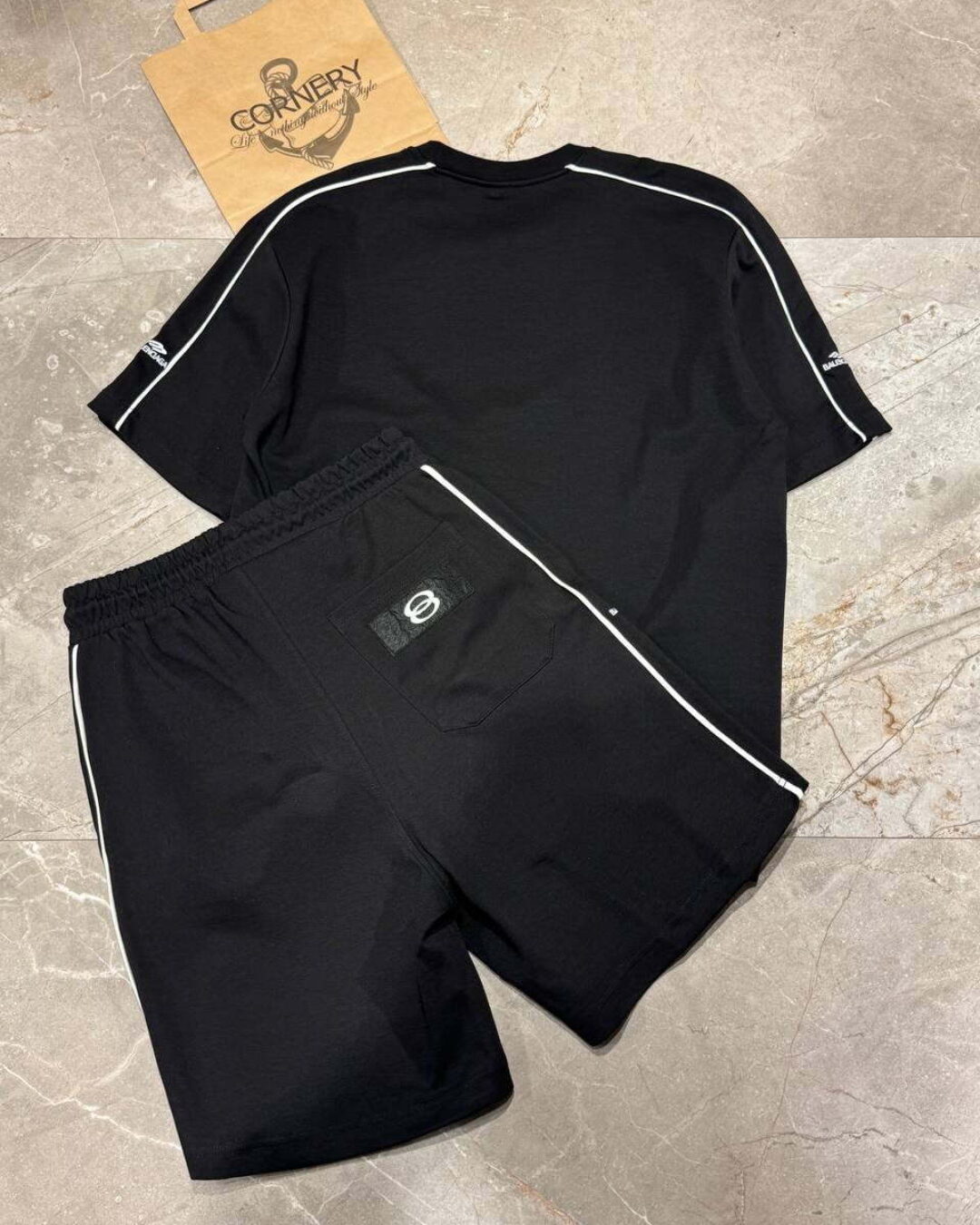 Костюм Balenciaga — изображение 3