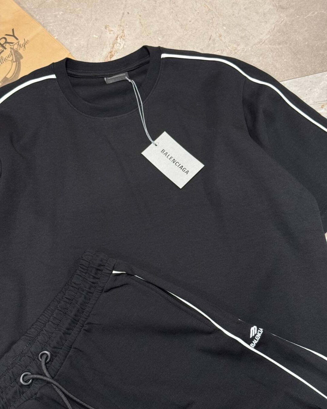 Костюм Balenciaga — изображение 6