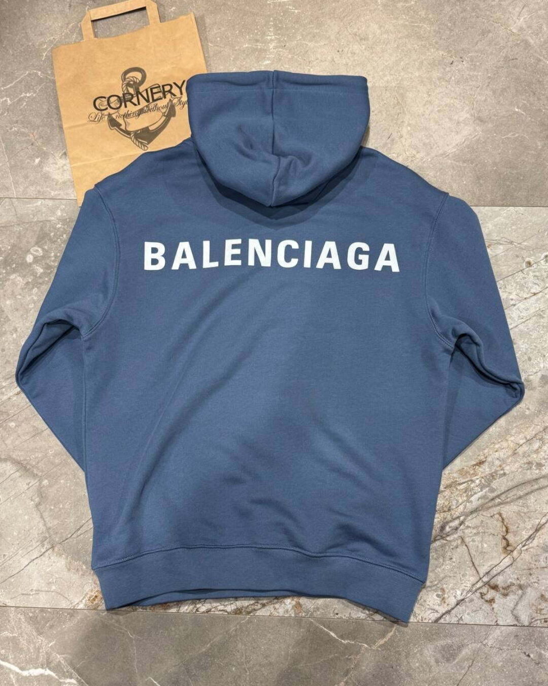 Худи Balenciaga — изображение 2