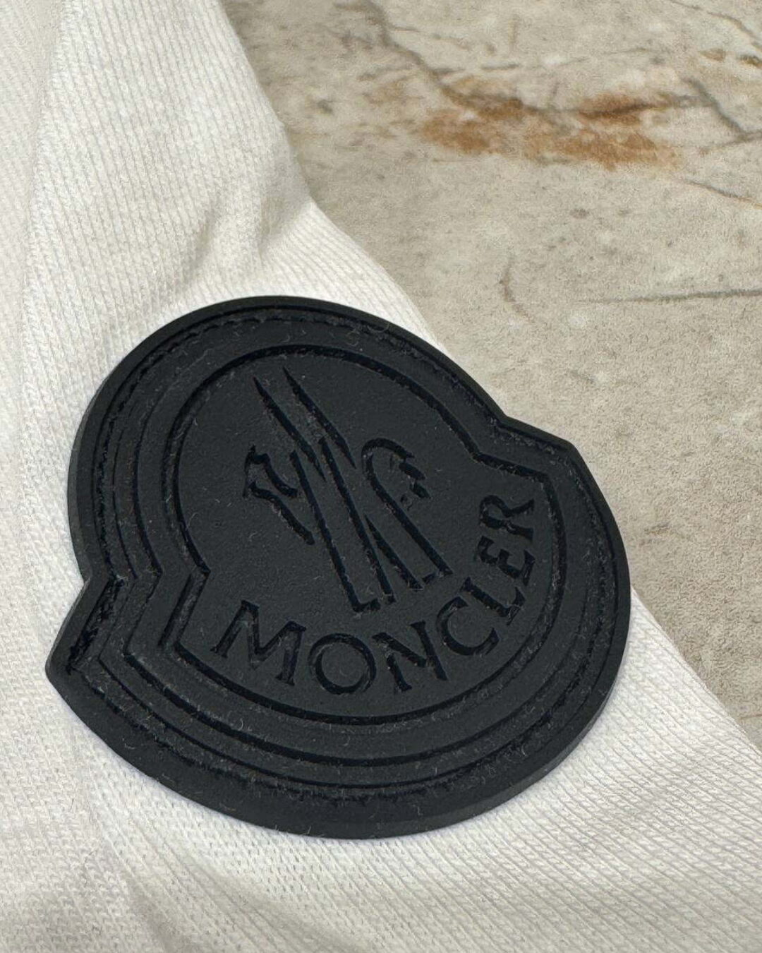 Футболка Moncler — изображение 4