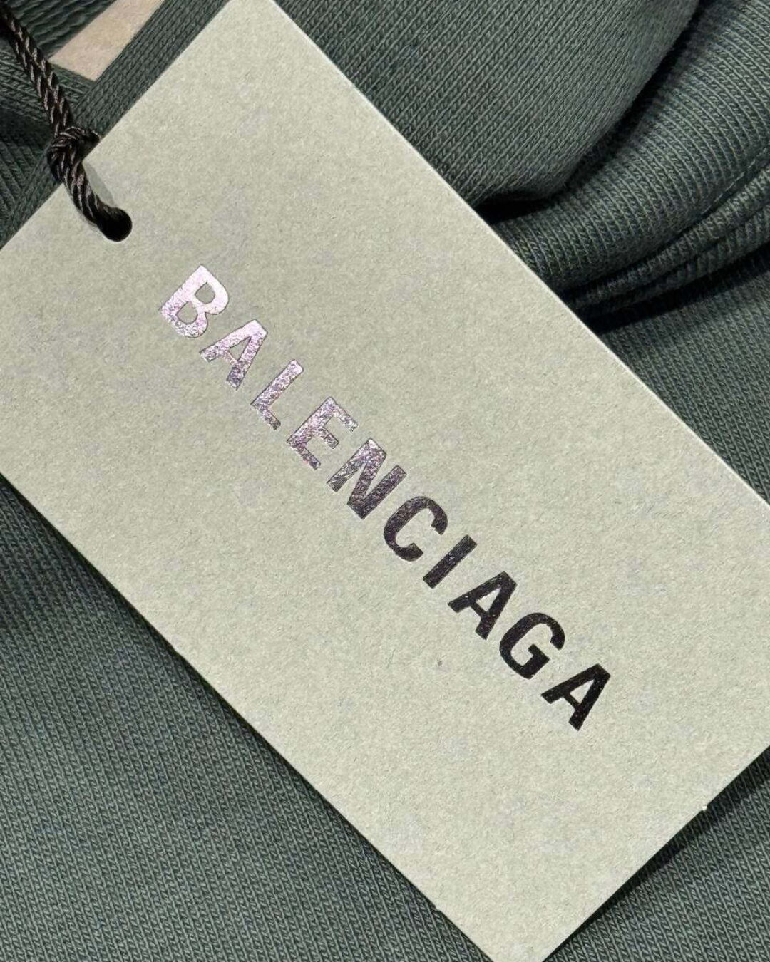 Худи Balenciaga — изображение 10