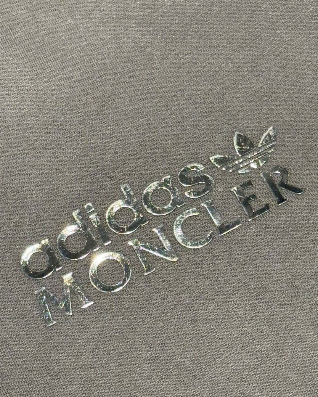 Футболка Moncler — изображение 6