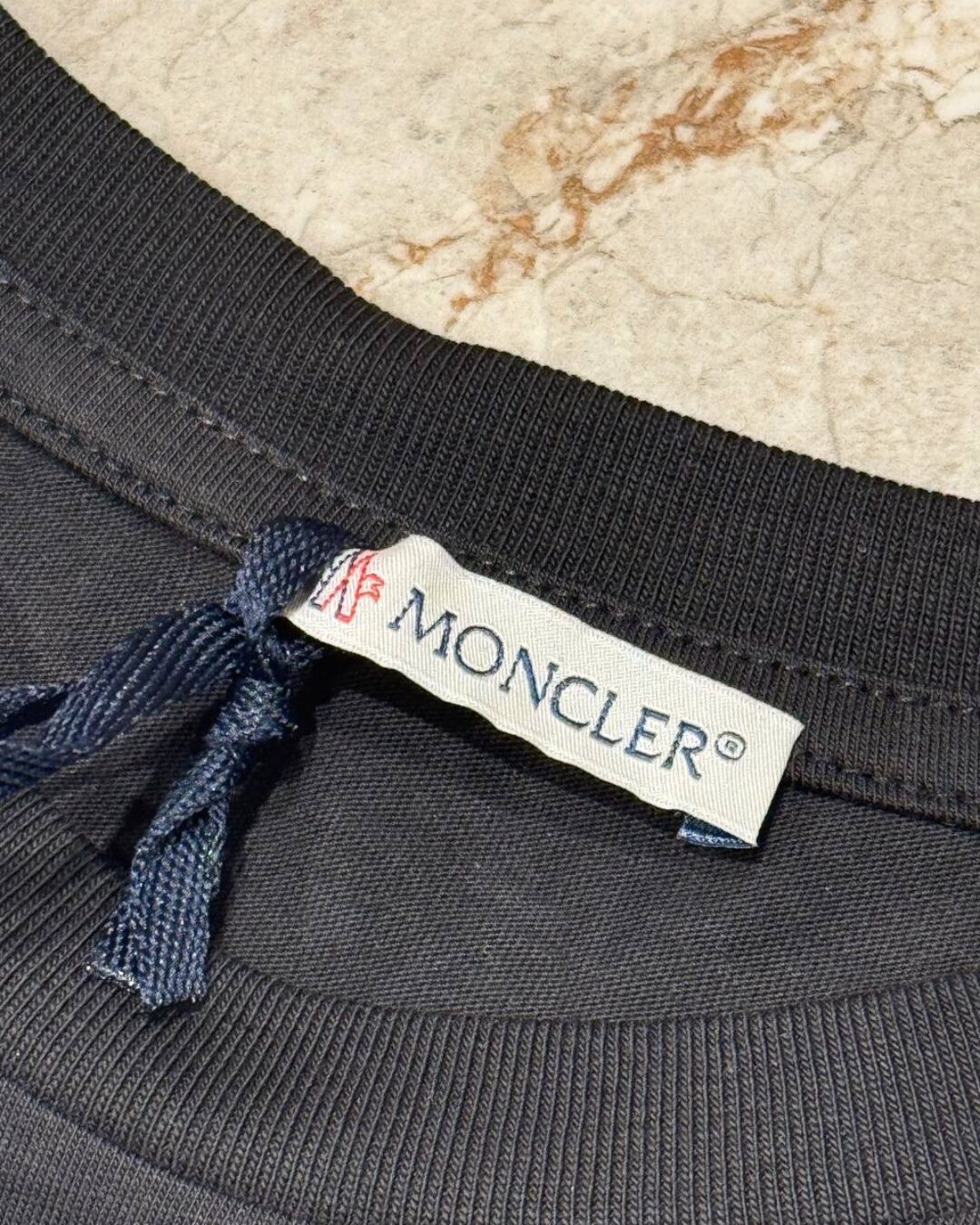 Футболка Moncler — изображение 8