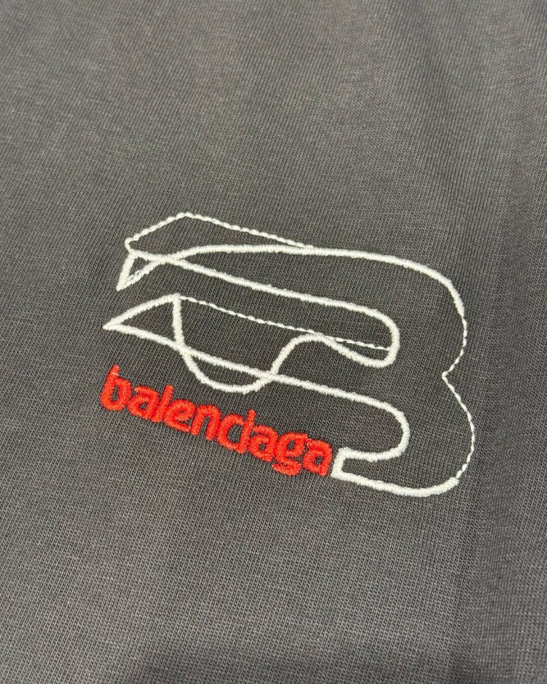 Футболка Balenciaga — изображение 4