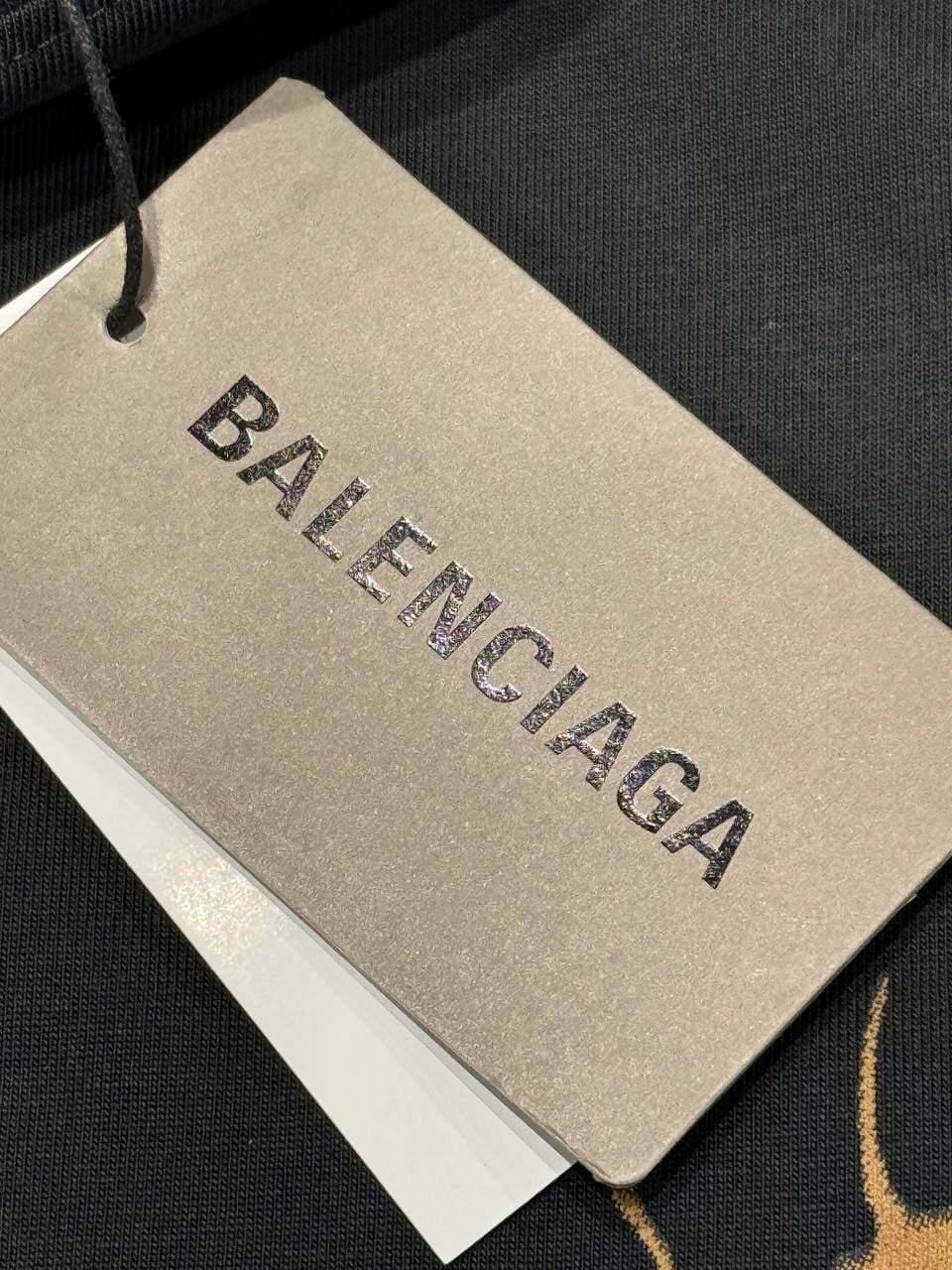 Футболка Balenciaga — фото 6