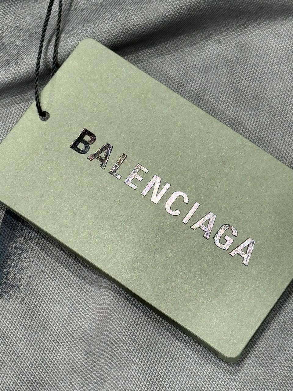 Футболка Balenciaga — фото 7