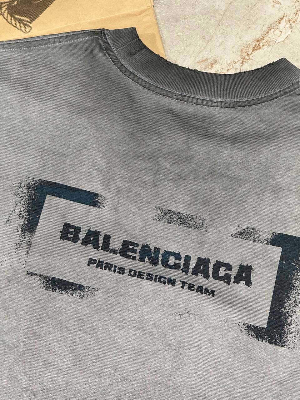 Футболка Balenciaga — фото 9