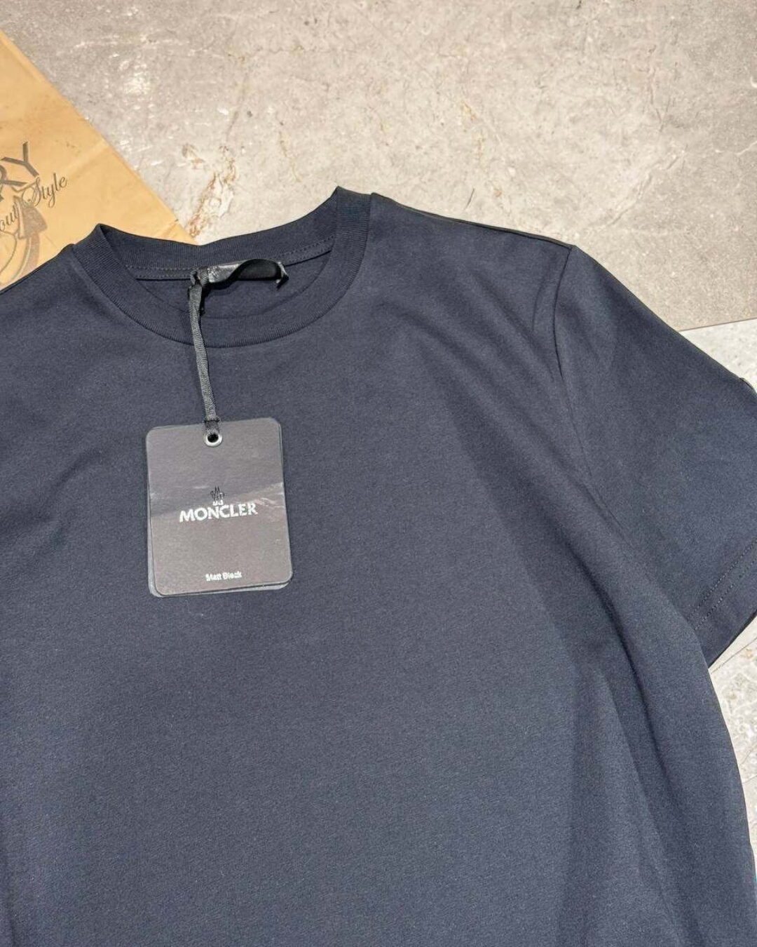 Футболка Moncler — изображение 3