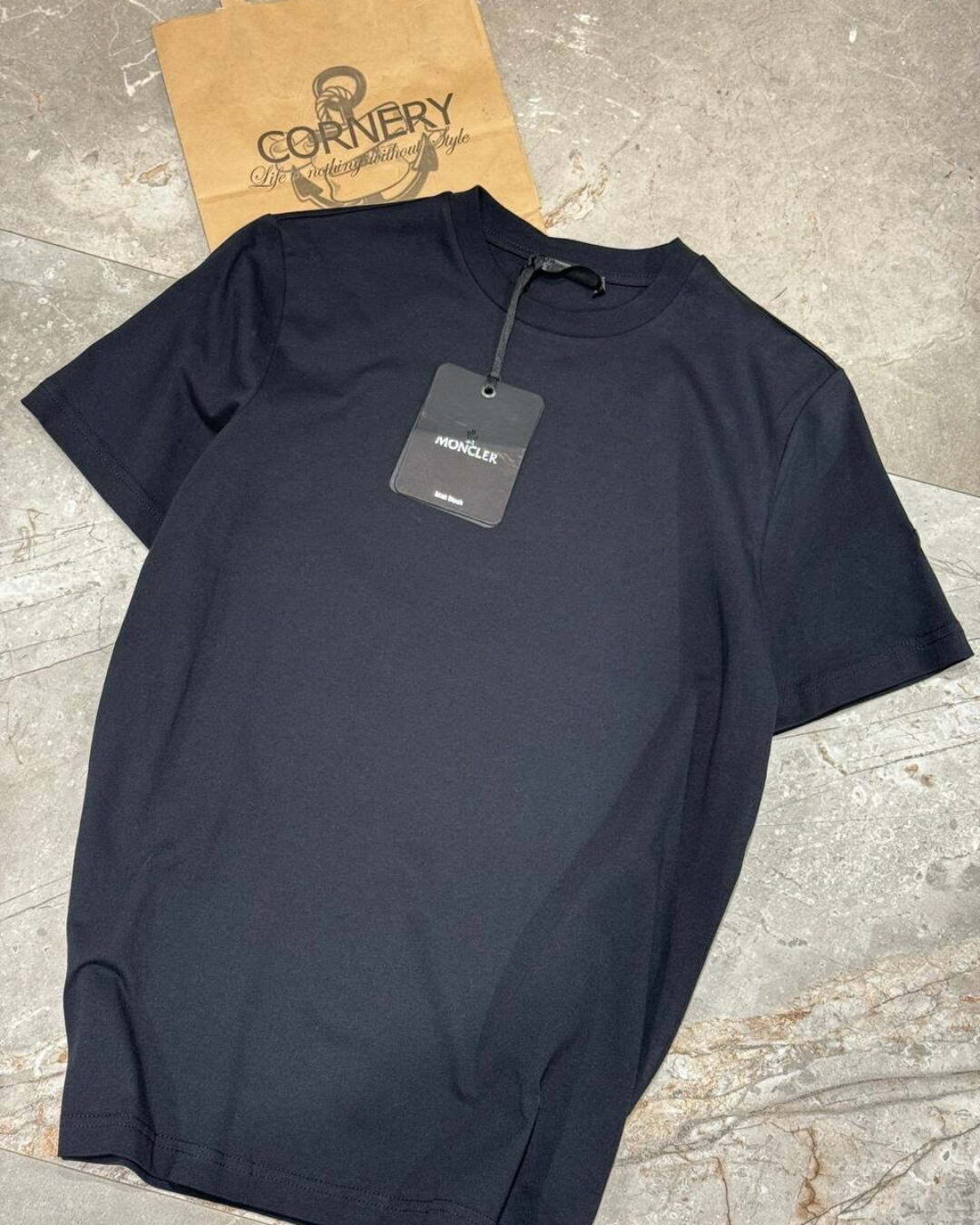 Футболка Moncler — изображение 5