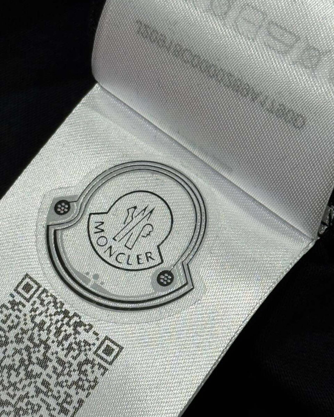 Футболка Moncler — изображение 7