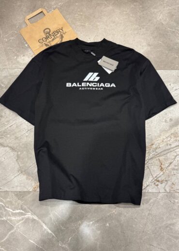 Футболка Balenciaga