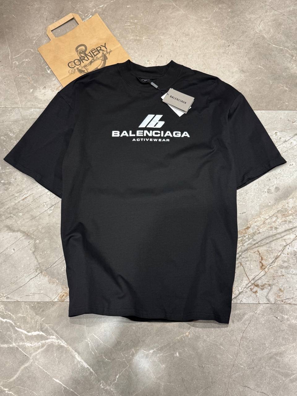 Футболка Balenciaga — фото 1