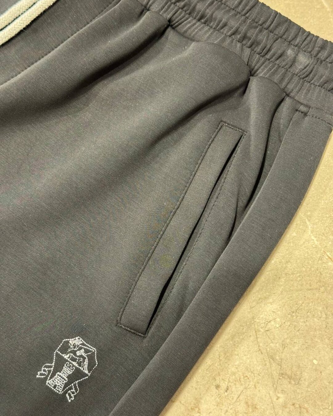 Шорты Brunello Cucinelli — изображение 8