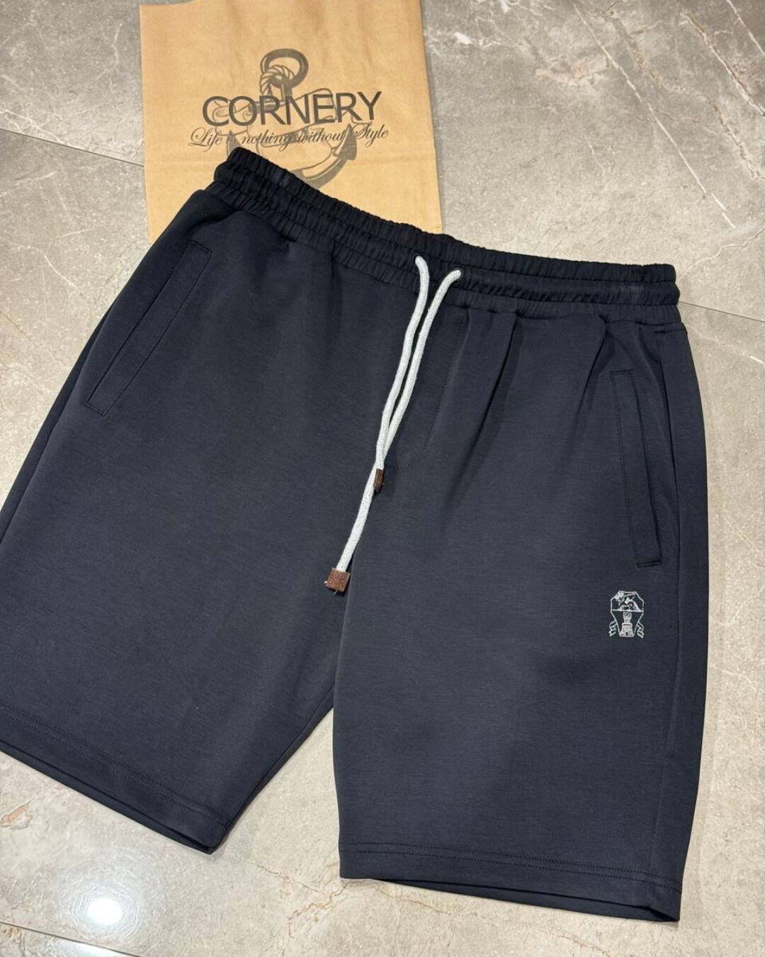 Шорты Brunello Cucinelli — изображение 9