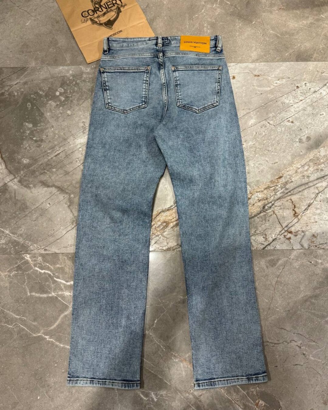 Джинсы Louis Vuitton — изображение 2