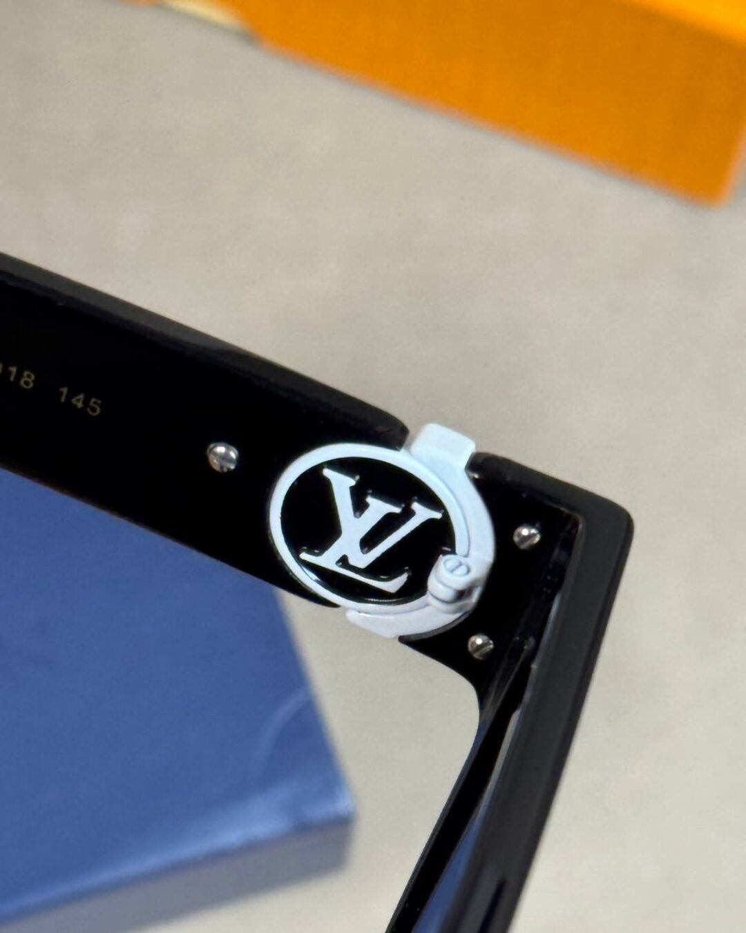 Очки Louis Vuitton — изображение 7