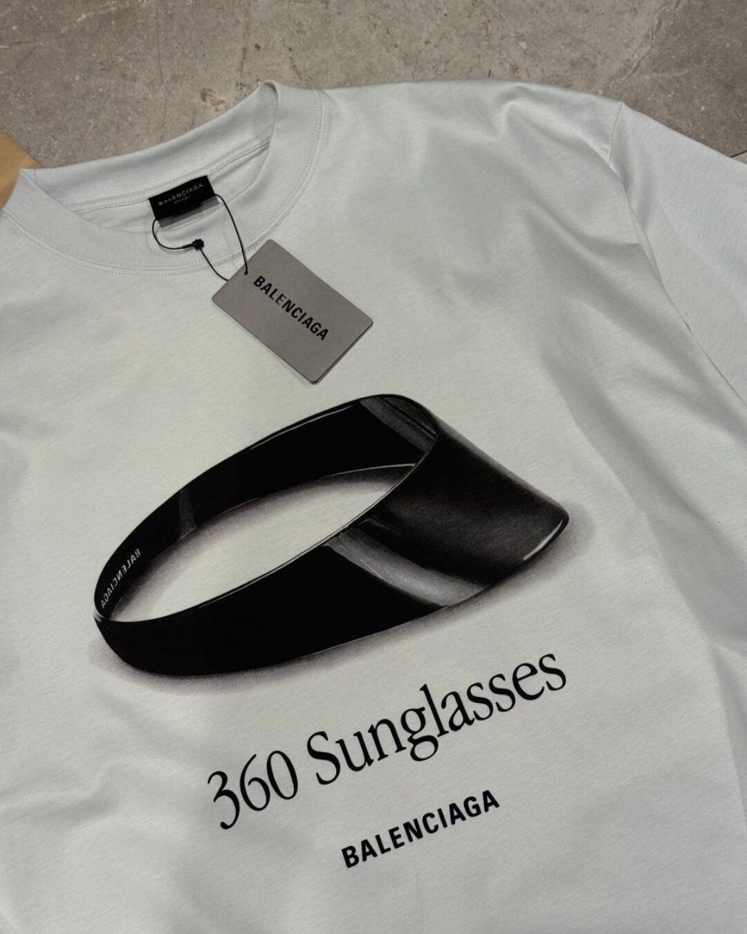 Фуболка Balenciaga — изображение 6