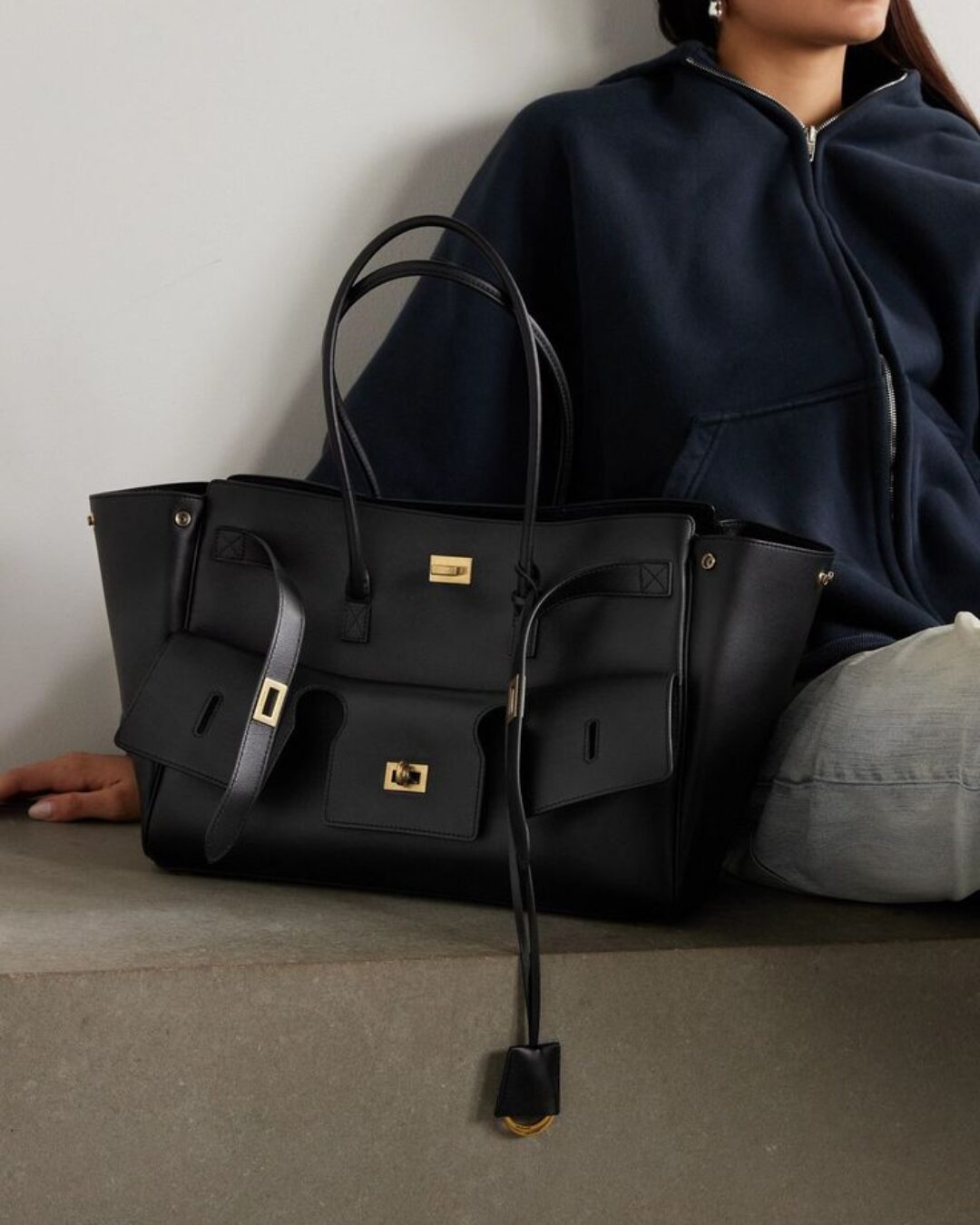 Сумка Balenciaga Bel Air Medium — изображение 2