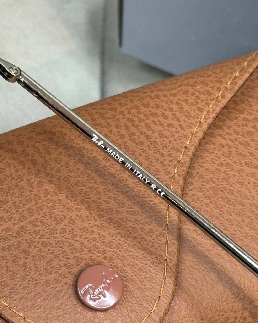 Очки Ray Ban х Ferrari — изображение 5