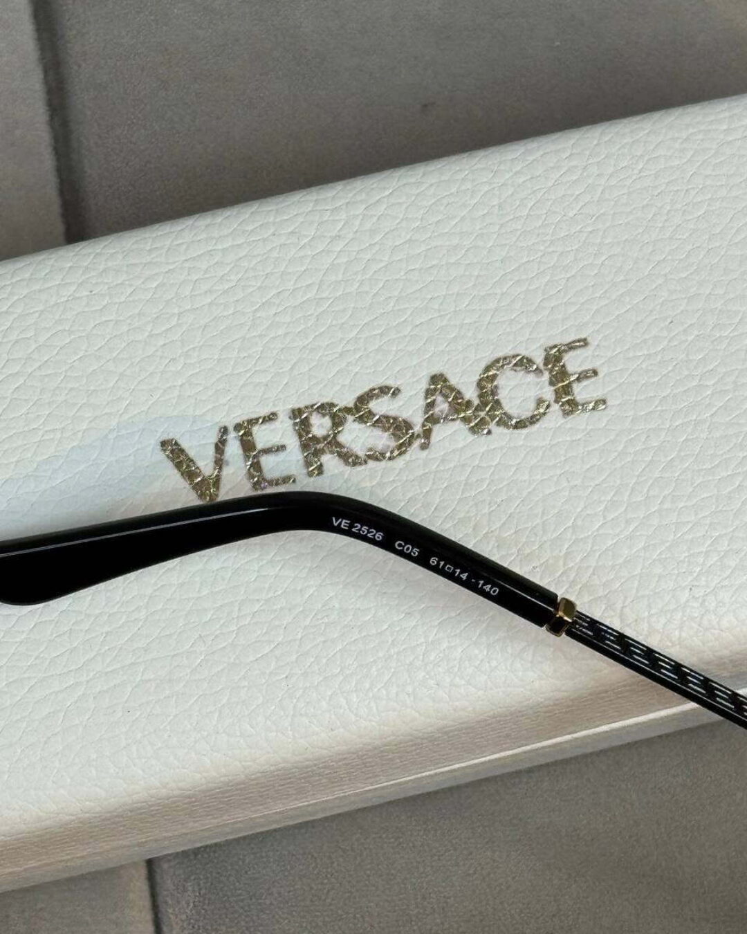 Очки Versace — изображение 7