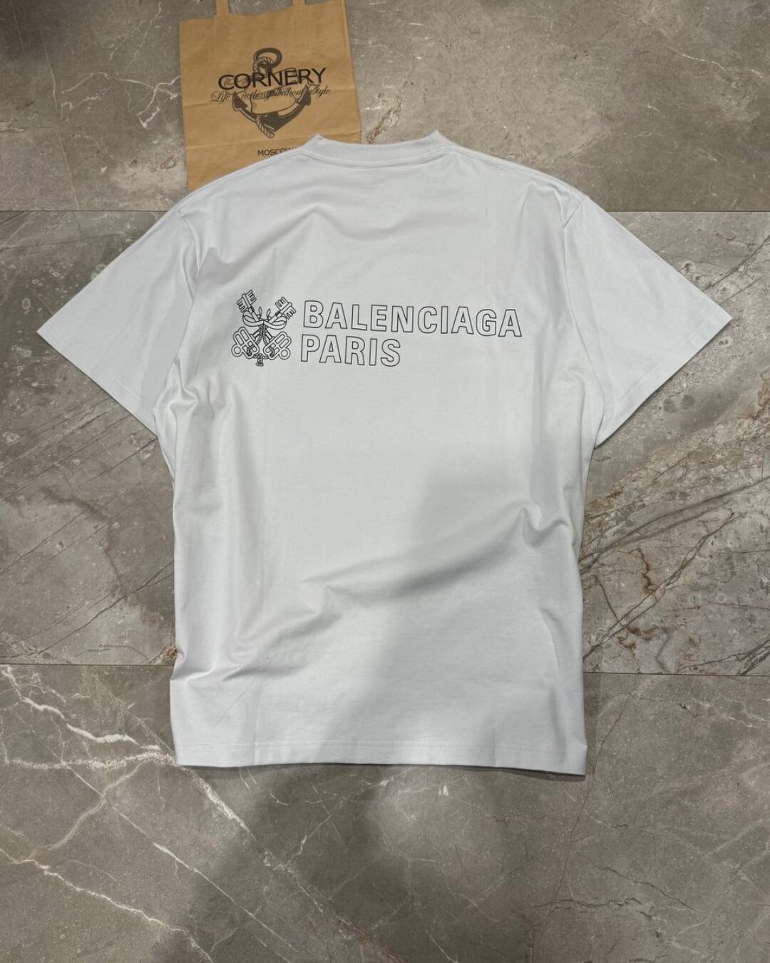 Футболка Balenciaga — изображение 2