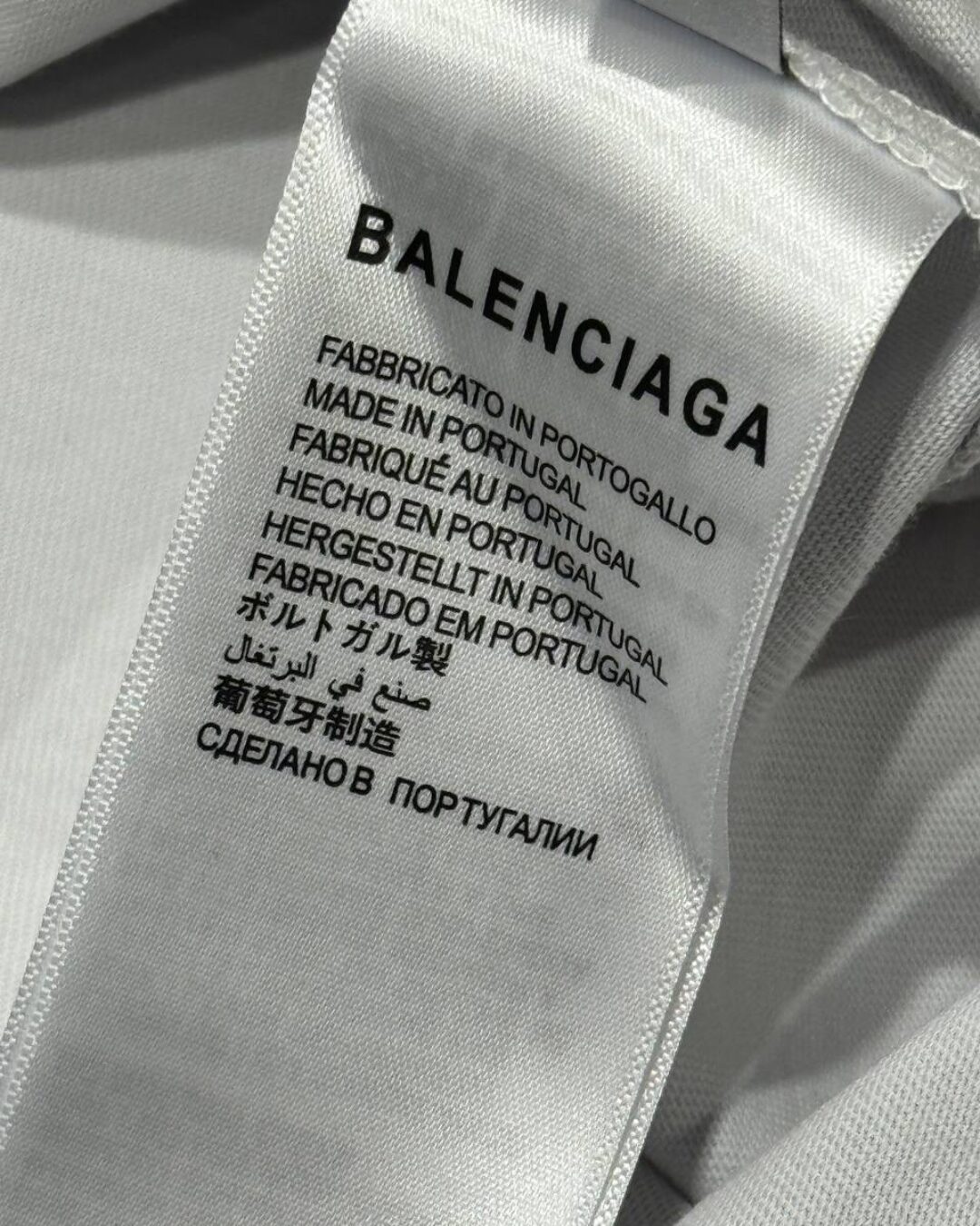 Футболка Balenciaga — изображение 8