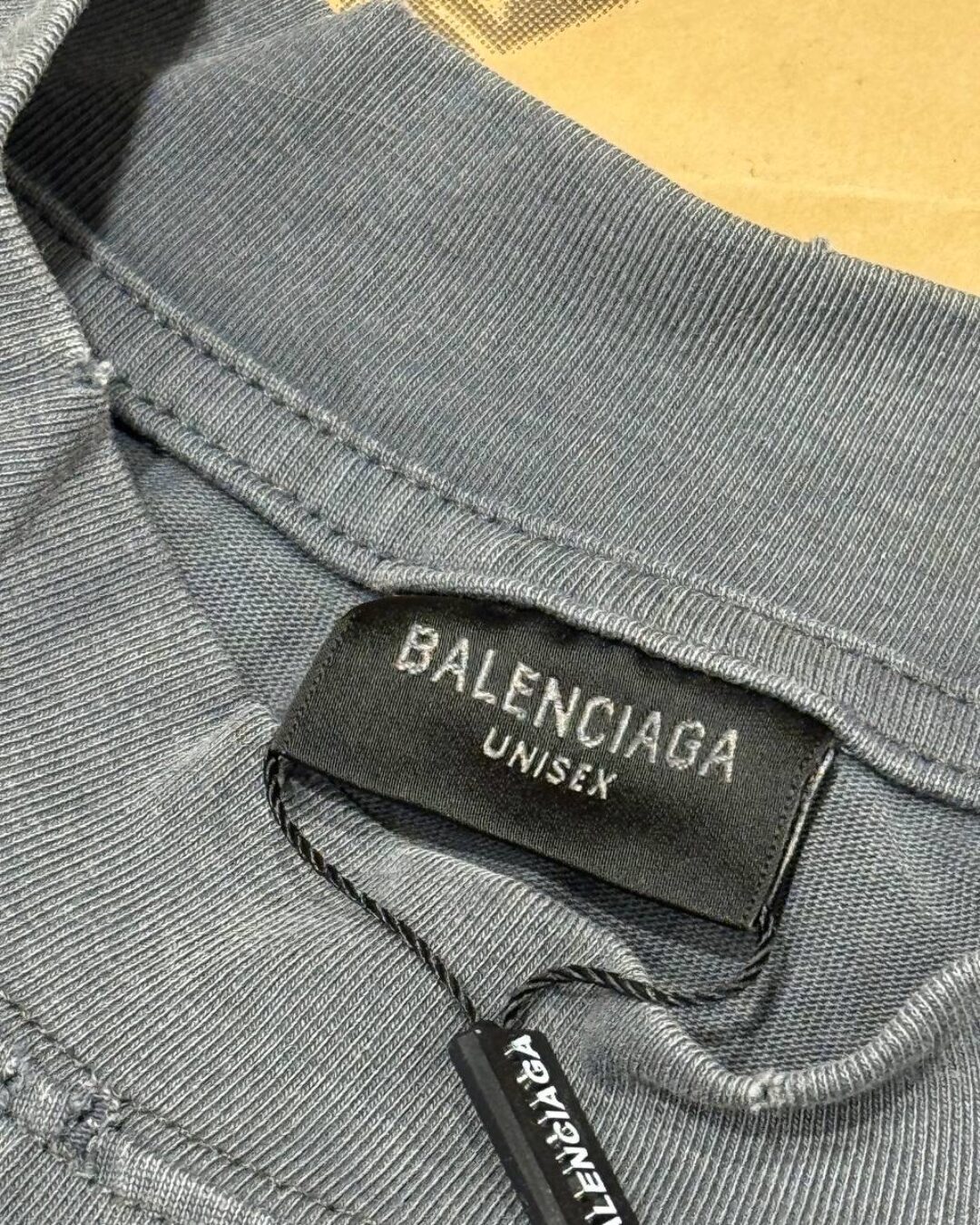 Футболка Balenciaga — изображение 4