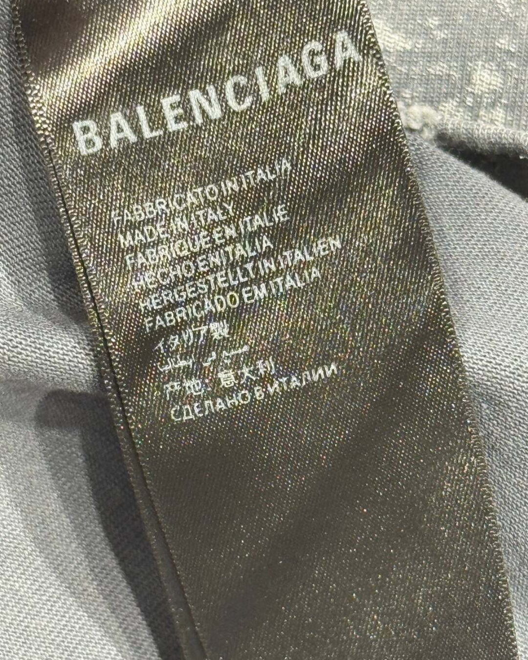 Футболка Balenciaga — изображение 9