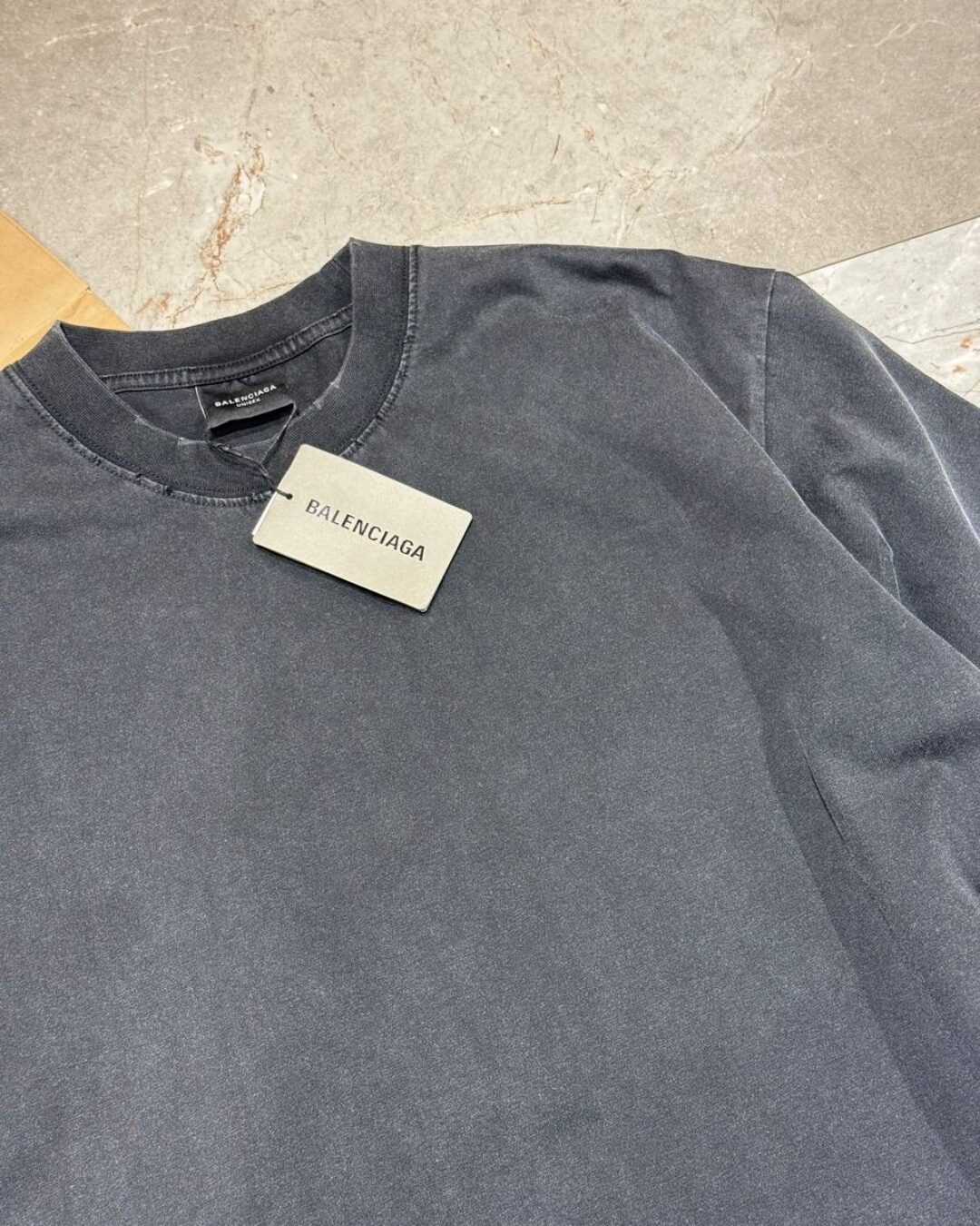 Футболка Balenciaga — изображение 3