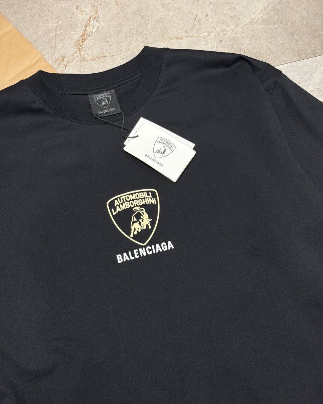 Футболка Balenciaga — изображение 4