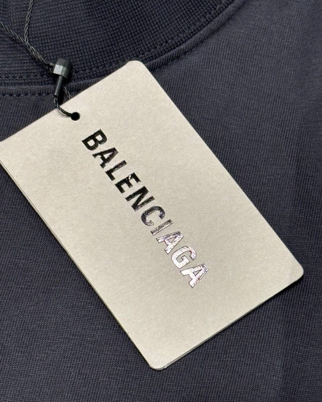Футболка Balenciaga — изображение 5