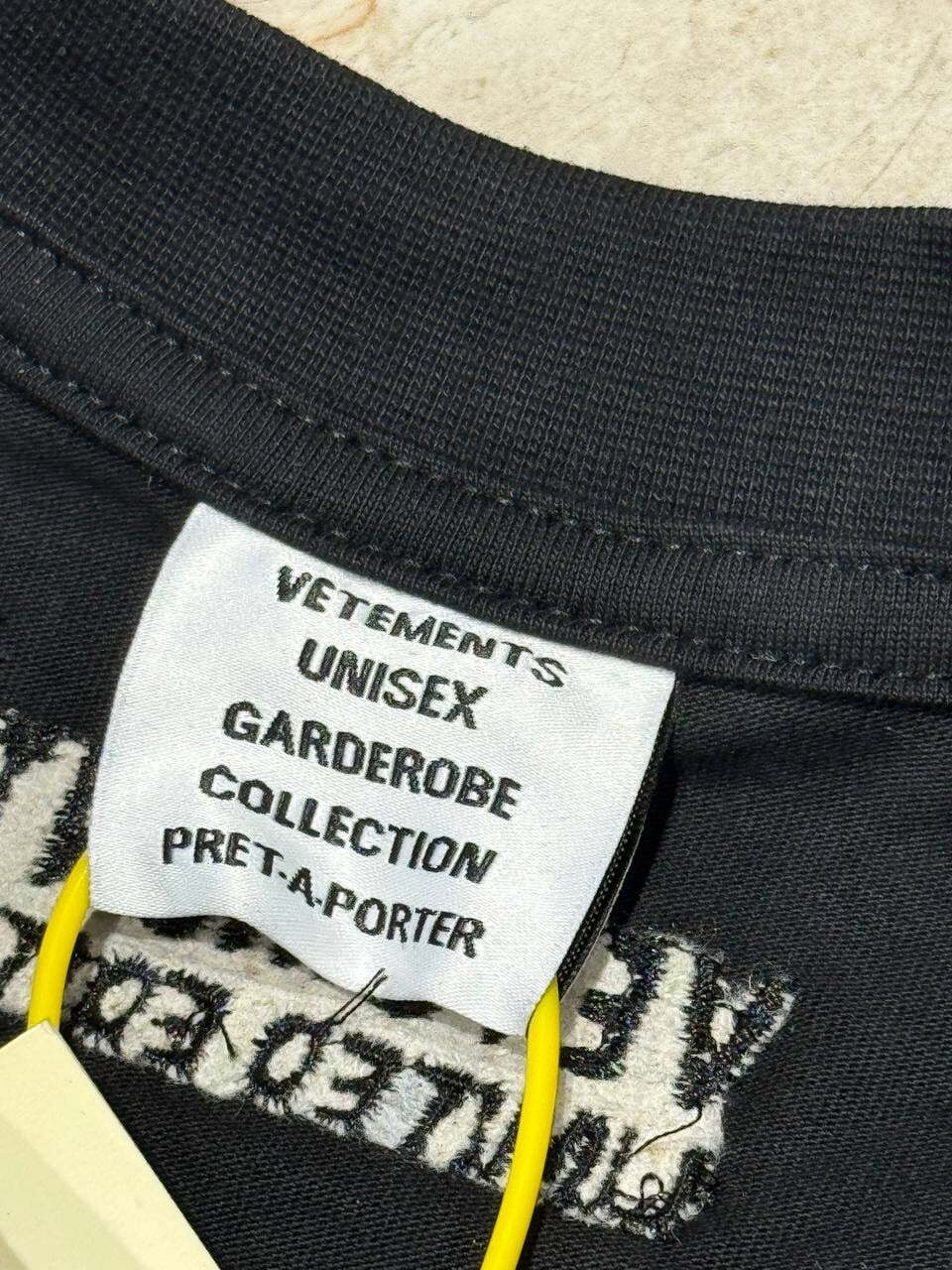 Футболка Vetements Cherry — фото 8