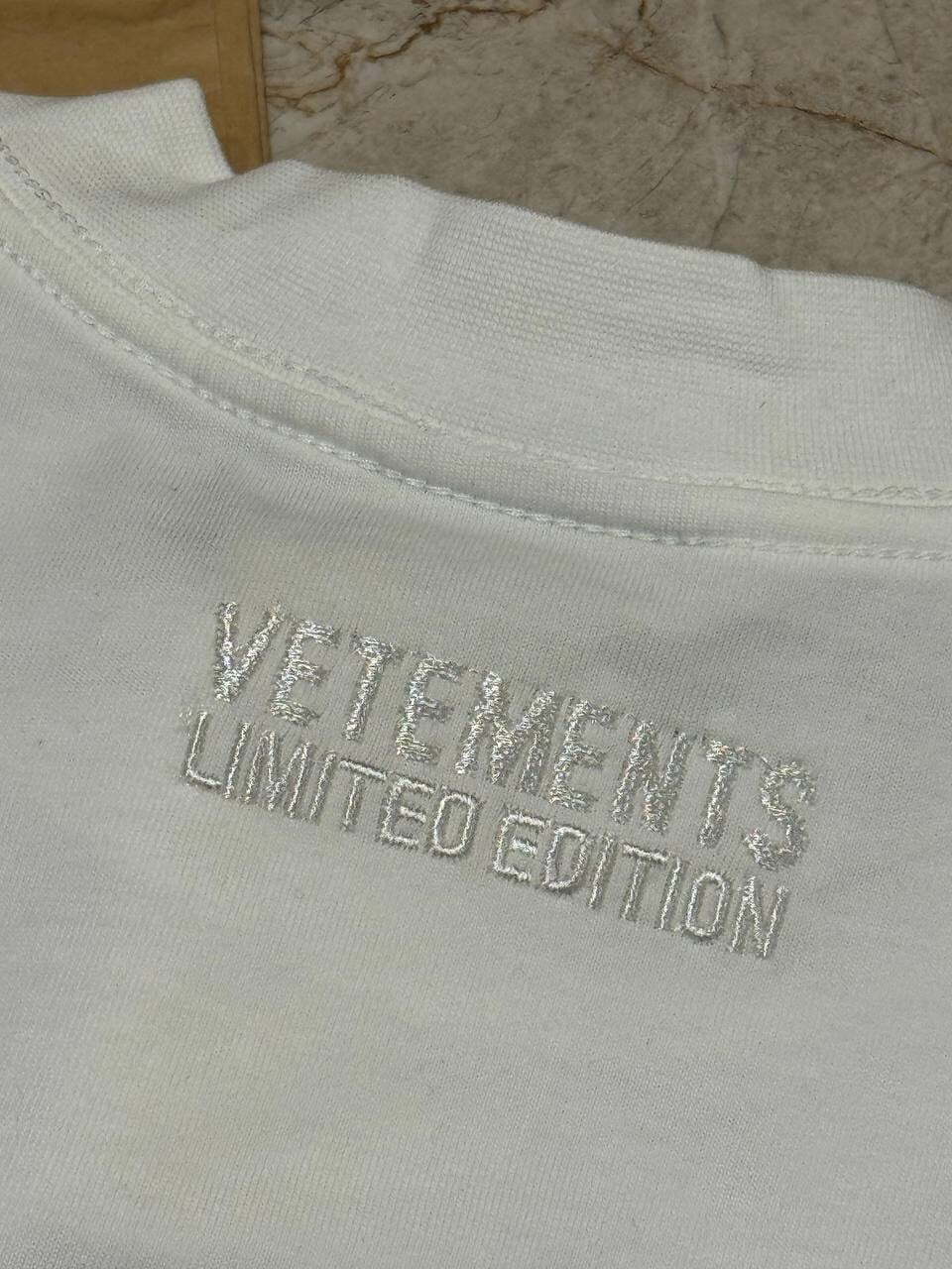 Футболка Vetements I Love Logos — фото 8