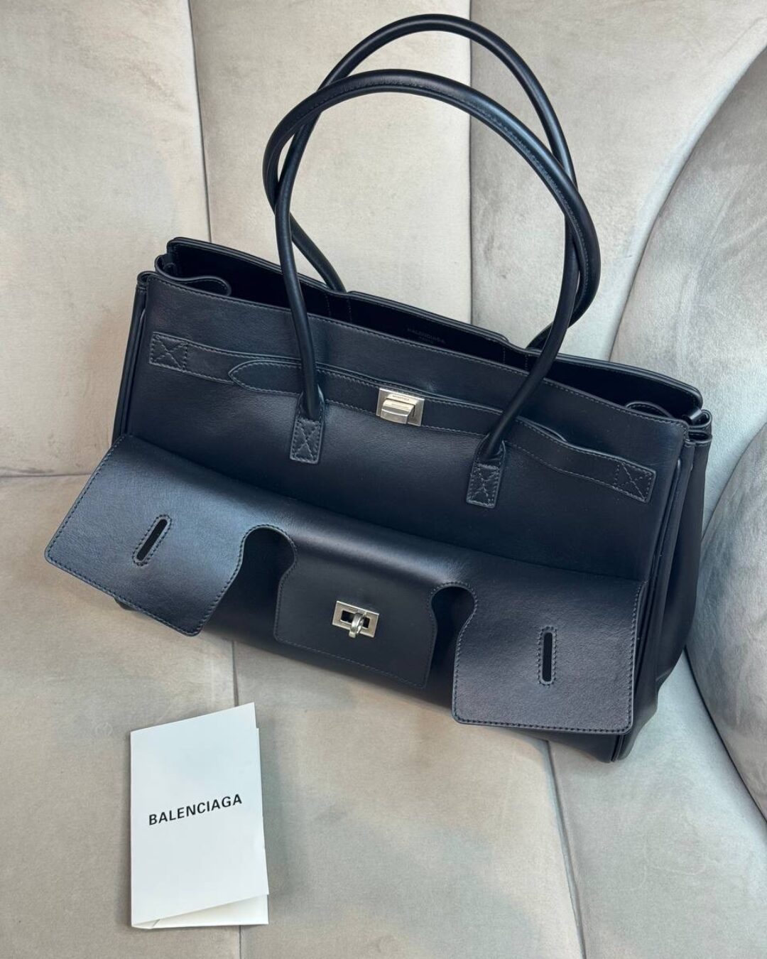 Сумка Balenciaga Bel Air Medium — изображение 8