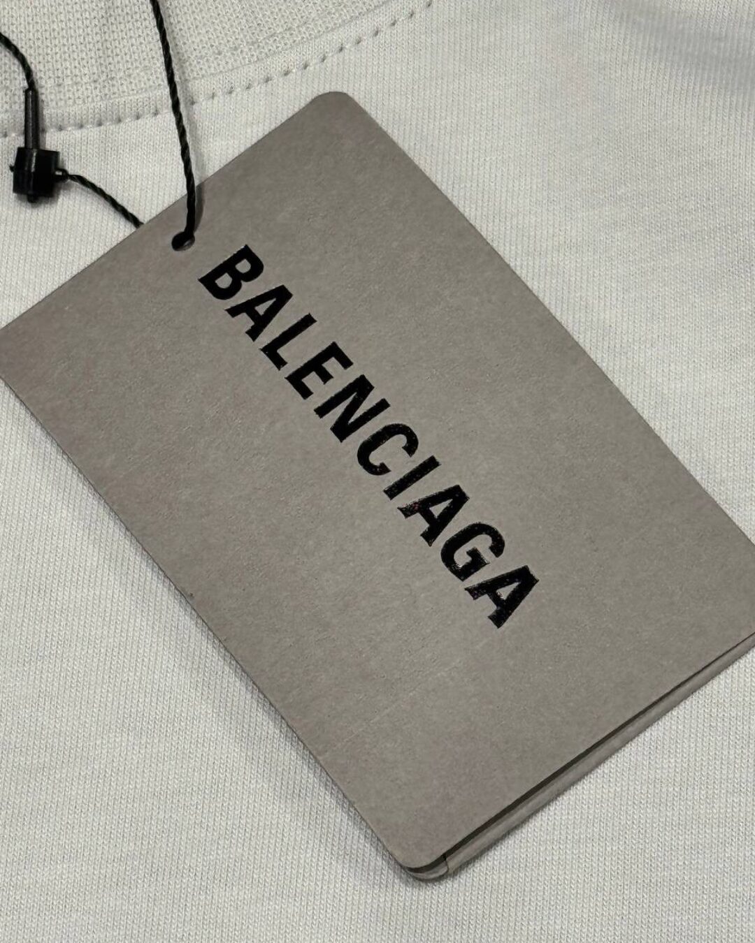 Футболка Balenciaga — изображение 6
