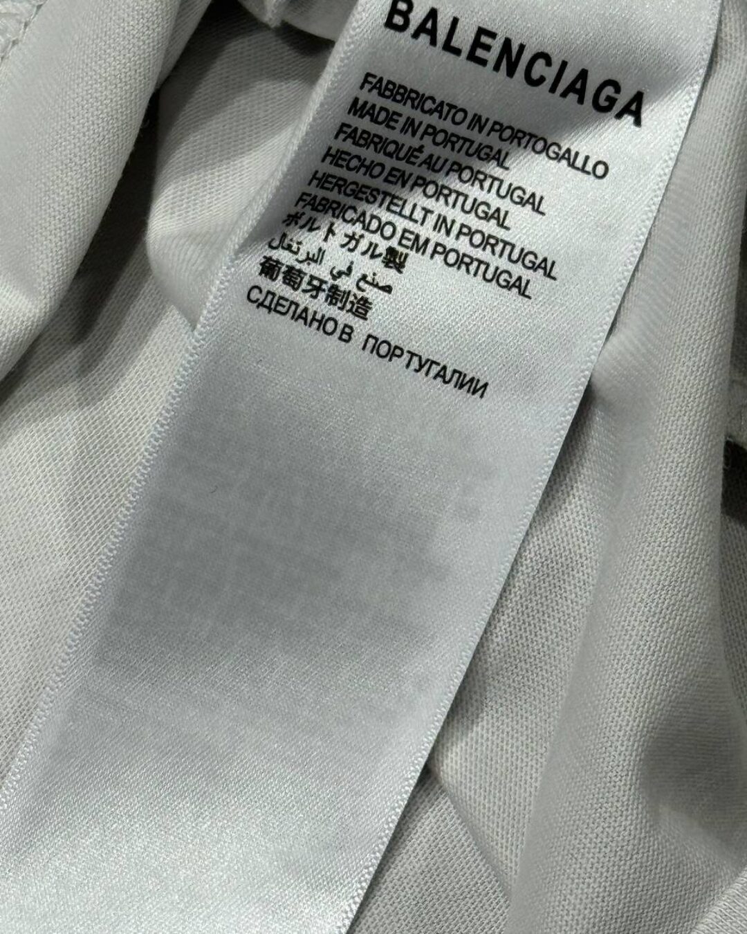 Футболка Balenciaga — изображение 9