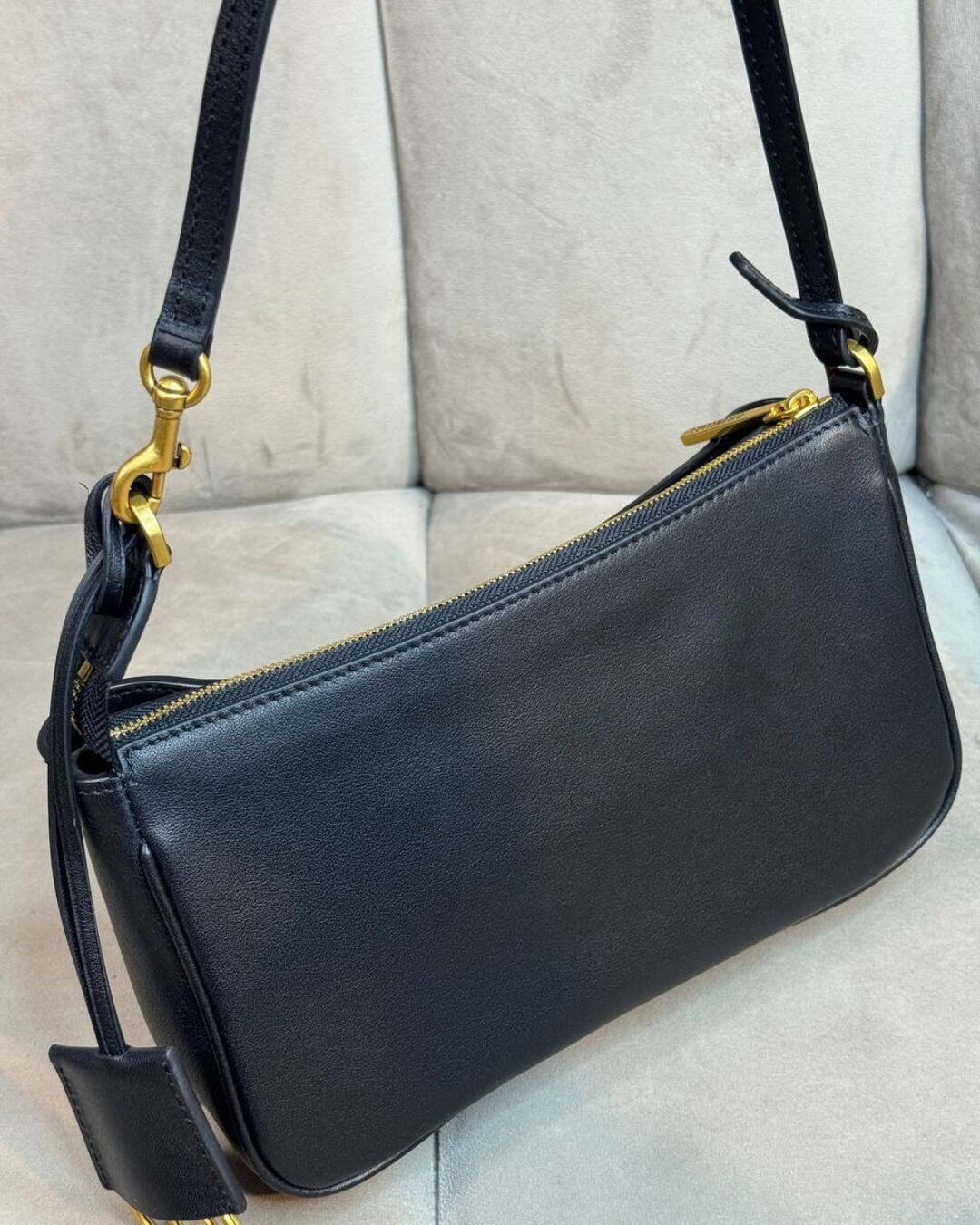 Сумка Balenciaga Rodeo Sling Pochette — изображение 7