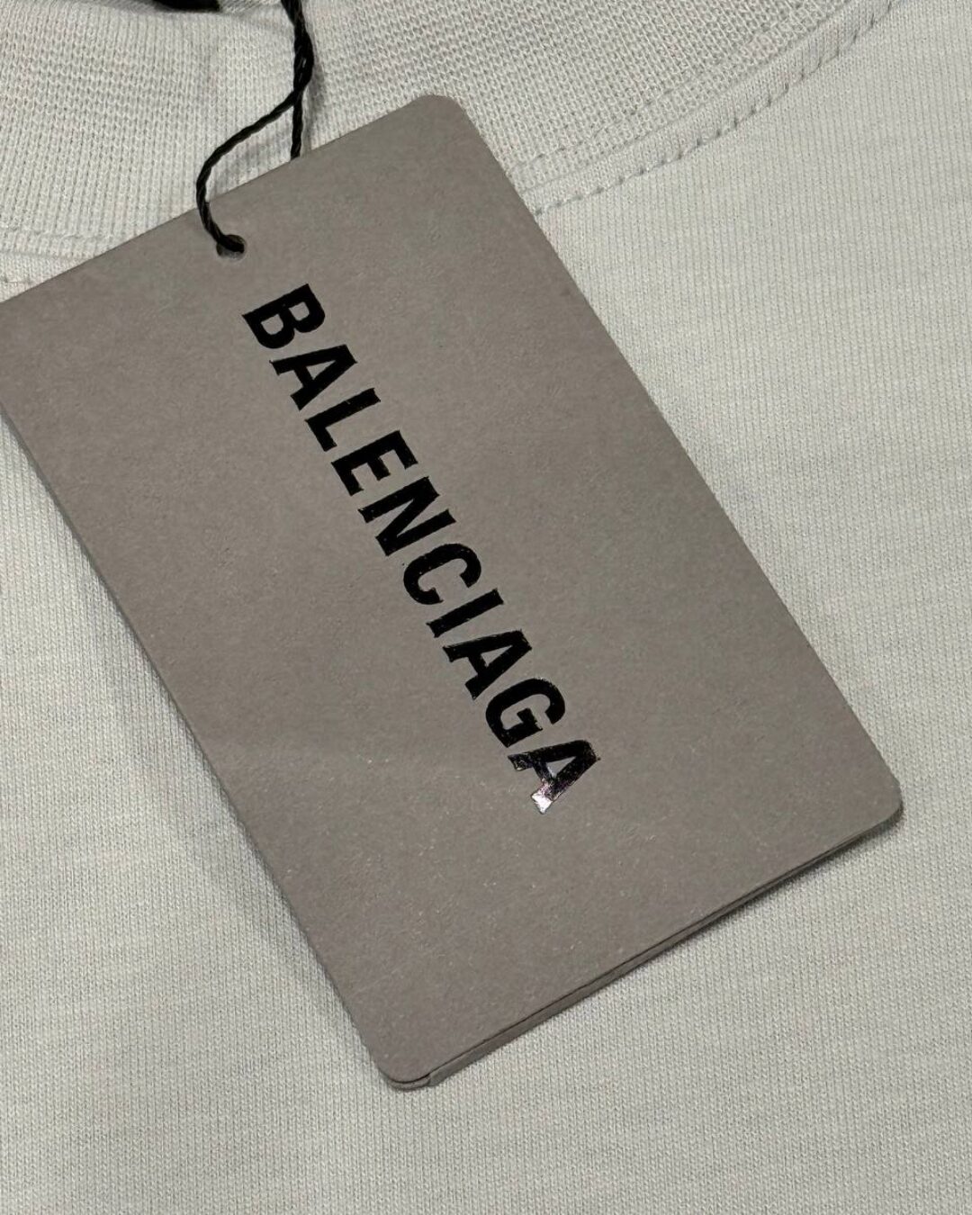 Футболка Balenciaga — изображение 5
