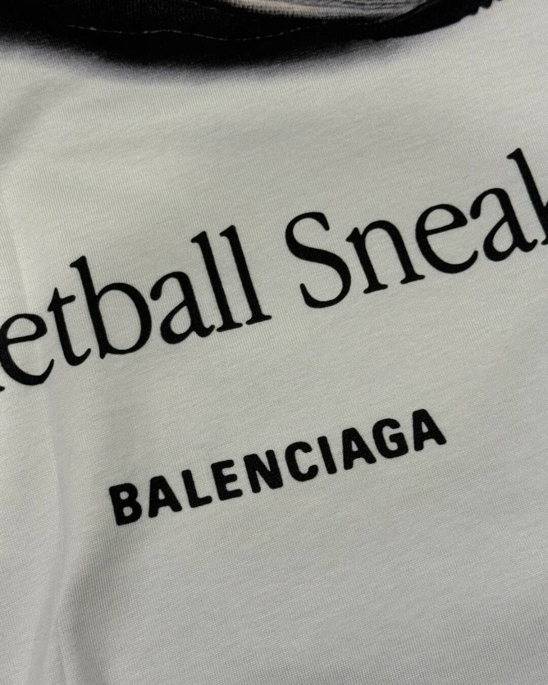 Футболка Balenciaga — изображение 7