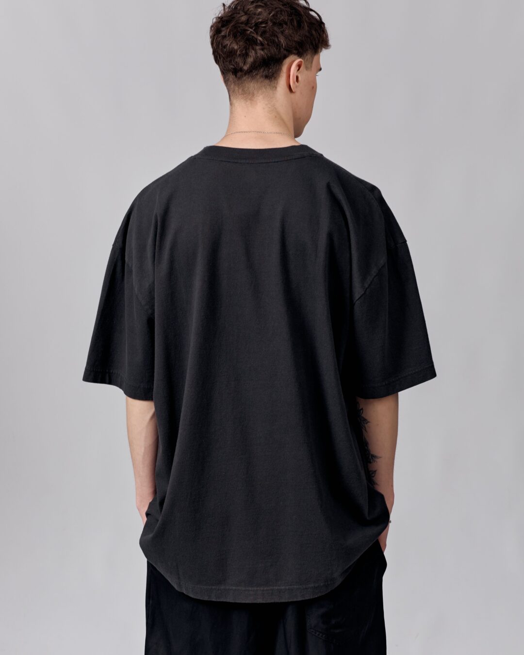 Футболка Gap x Yeezy — изображение 2
