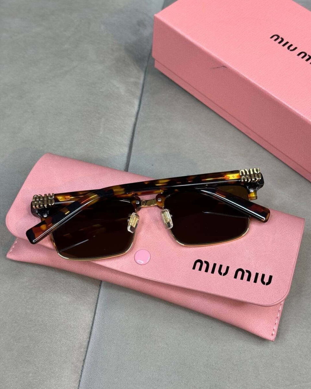 Очки Miu Miu — изображение 8