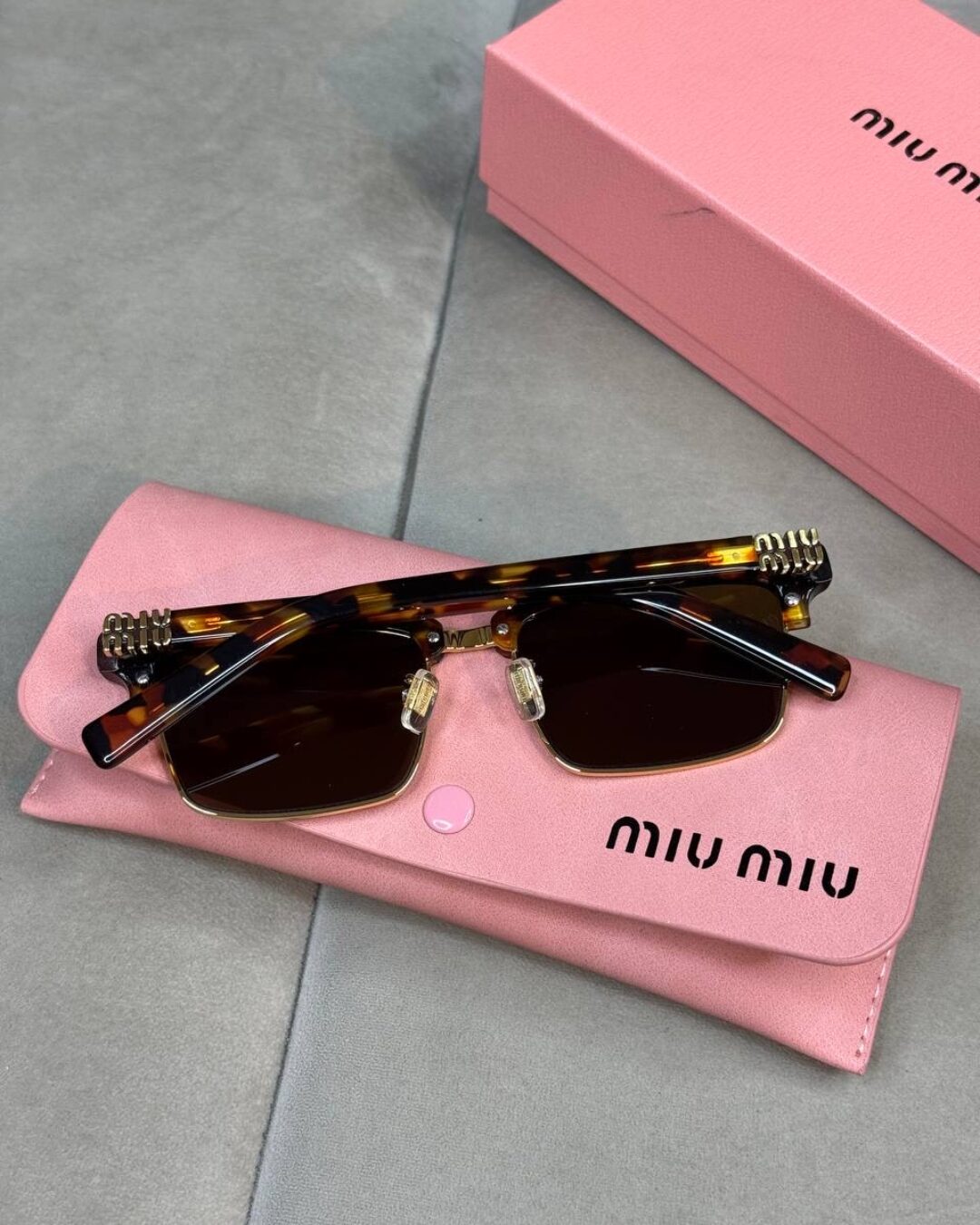 Очки Miu Miu — изображение 8