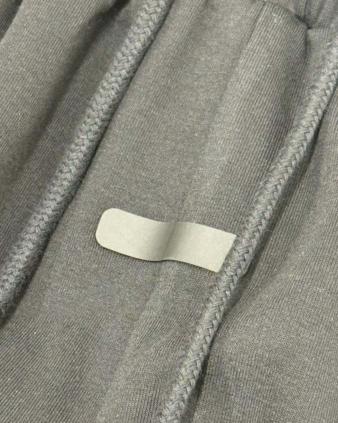 Спортивные штаны Fear Of God — изображение 4
