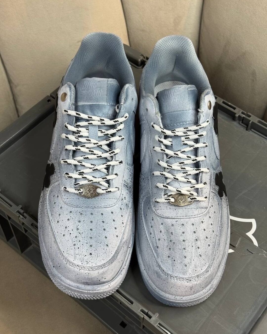 Кроссовки Nike Air Force 1 x Chrome Hearts Gray — изображение 2