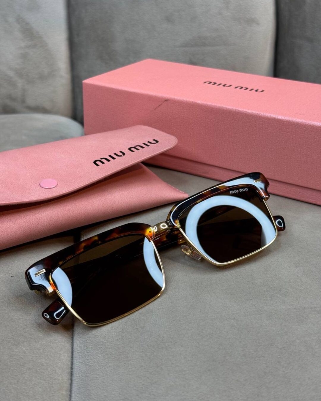 Очки Miu Miu — изображение 9