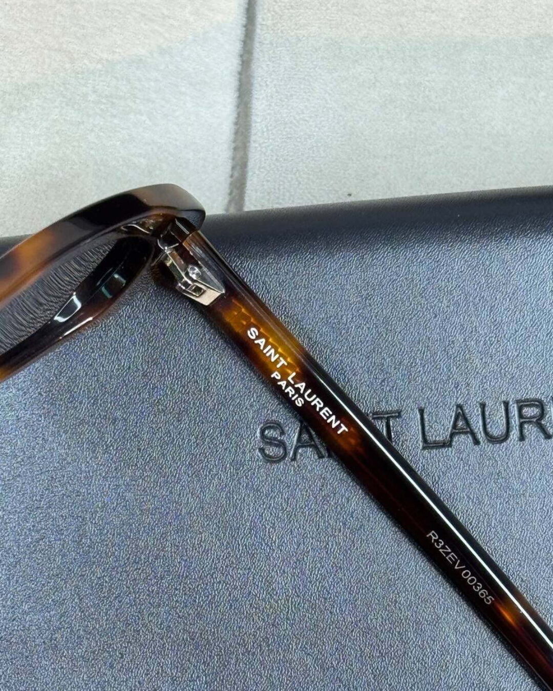 Очки Saint Laurent — изображение 6