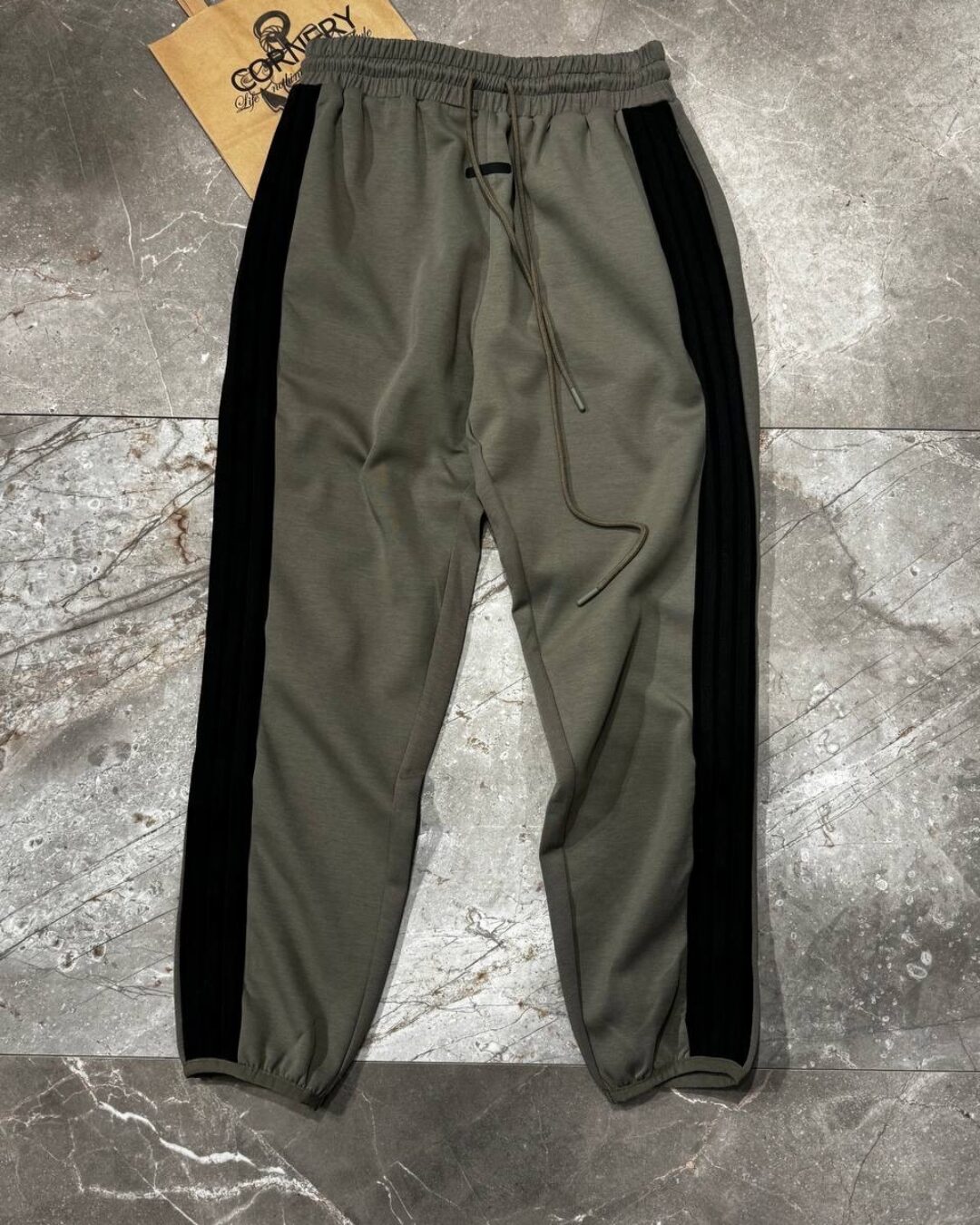 Спортивные штаны Fear Of God — изображение 2