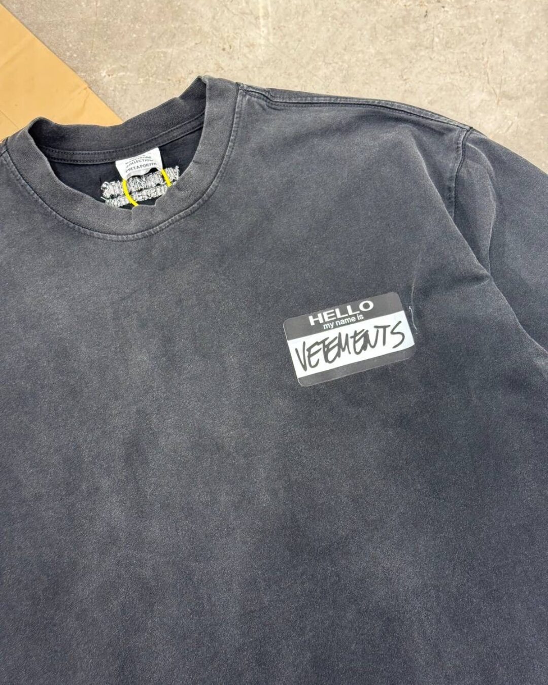 Футболка Vetements — изображение 4
