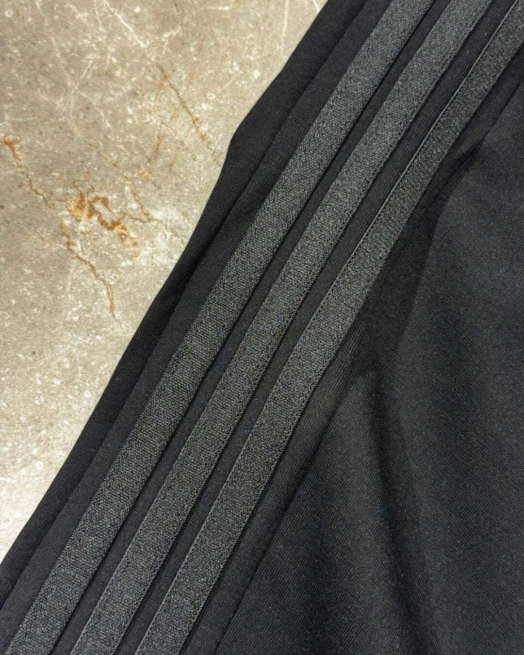 Спортивные штаны Fear Of God — изображение 4