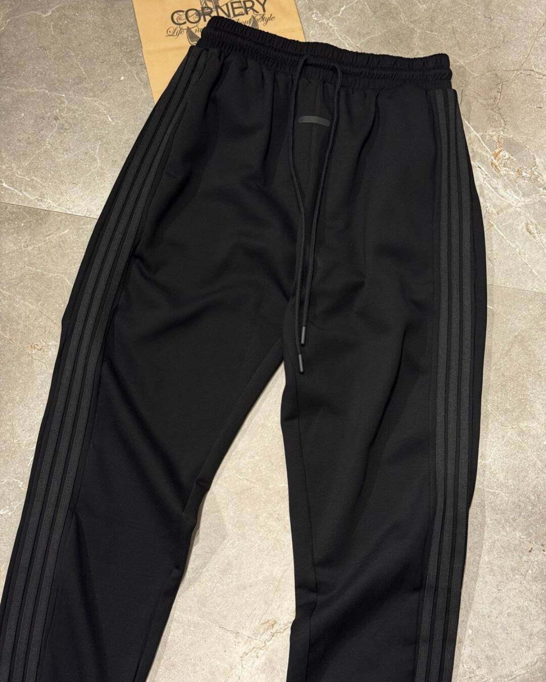 Спортивные штаны Fear Of God — изображение 5